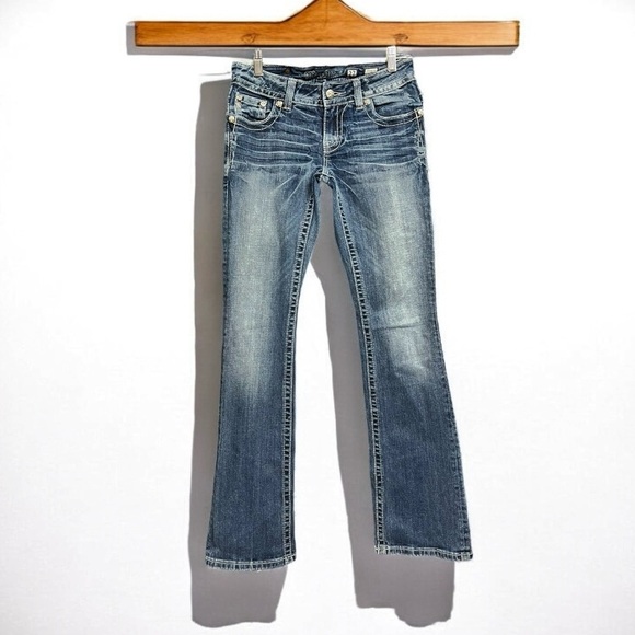 🌻Y2K Miss Me Fleur de Lis Boot Jeans (Buckle Collab) | Women's Size 27 - Picture 4 of 9